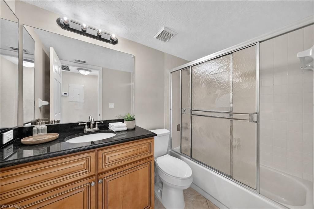 4205 SE 19th Ave , Unit 203, Cape Coral, FL 33904 Photo
