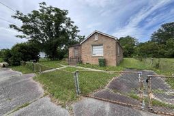5229 Ridgeway Street photo 4