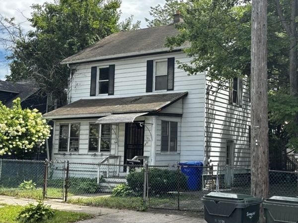 109 Kingsley St, Springfield, MA 01104