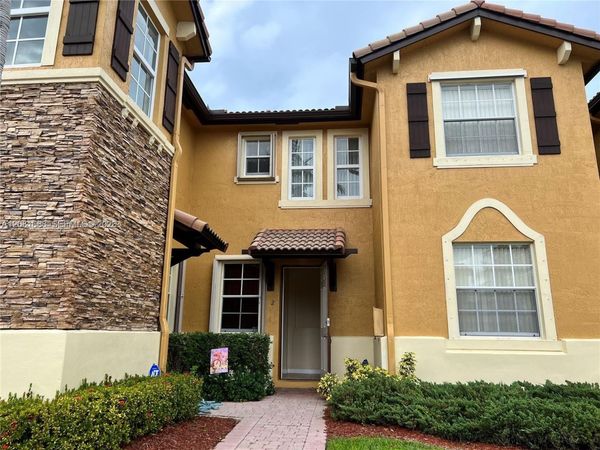 9249 SW 227th St , Unit 2-22, Cutler Bay, FL 33190