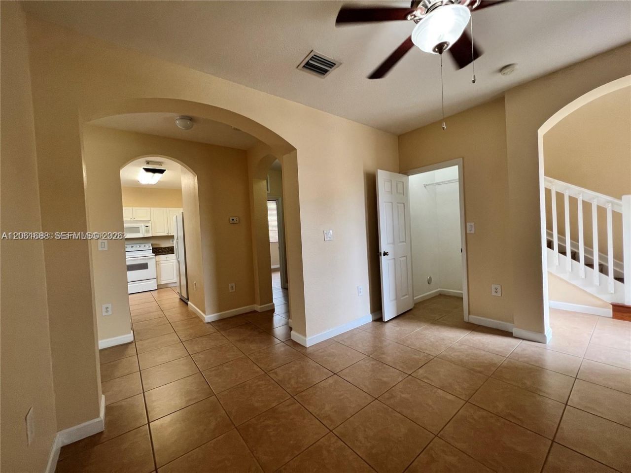 9249 SW 227th St , Unit 2-22, Cutler Bay, FL 33190 Photo