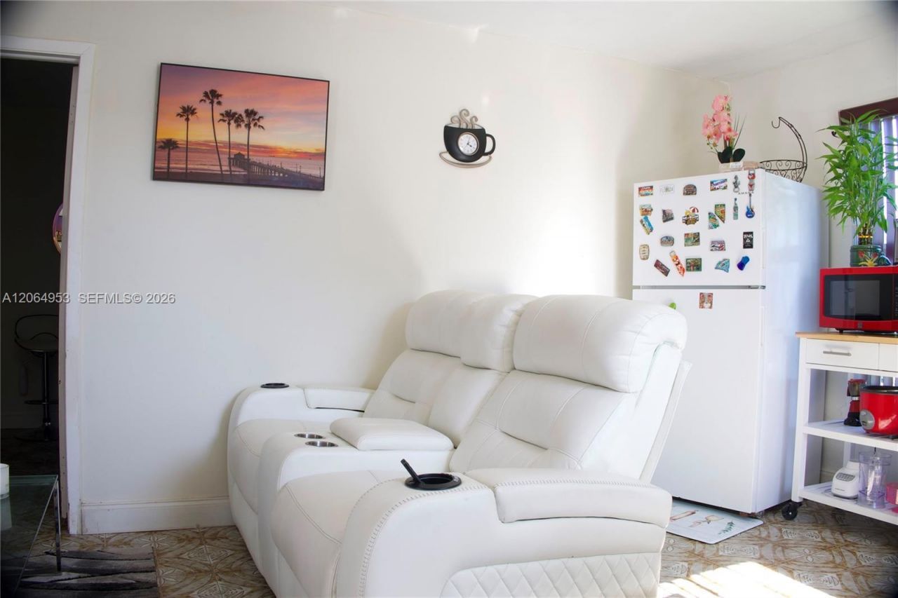 4330 NW 203rd Ter , Miami Gardens, FL 33055 Photo