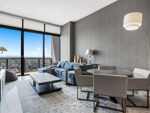 88 SW 7th St , Unit 4006, Miami, FL 33130