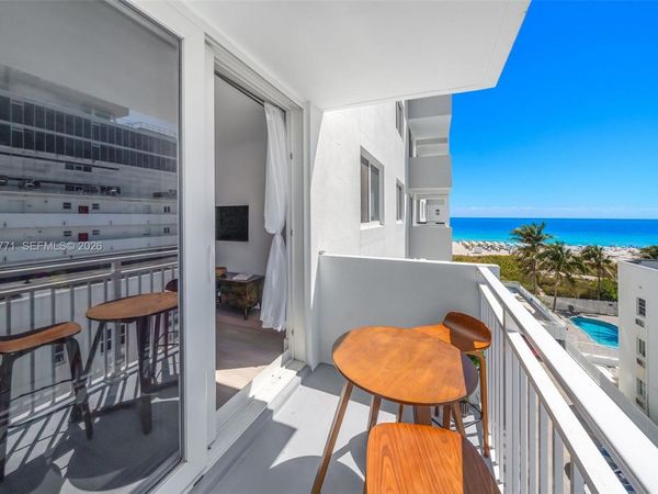 345 Ocean Dr , Unit 610, Miami Beach, FL 33139