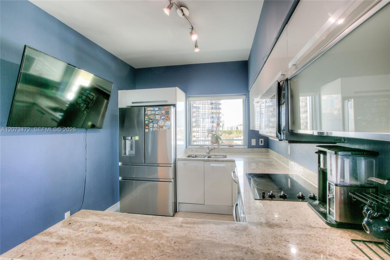 601 NE 36th St , Unit 710, Miami, FL 33137 Photo