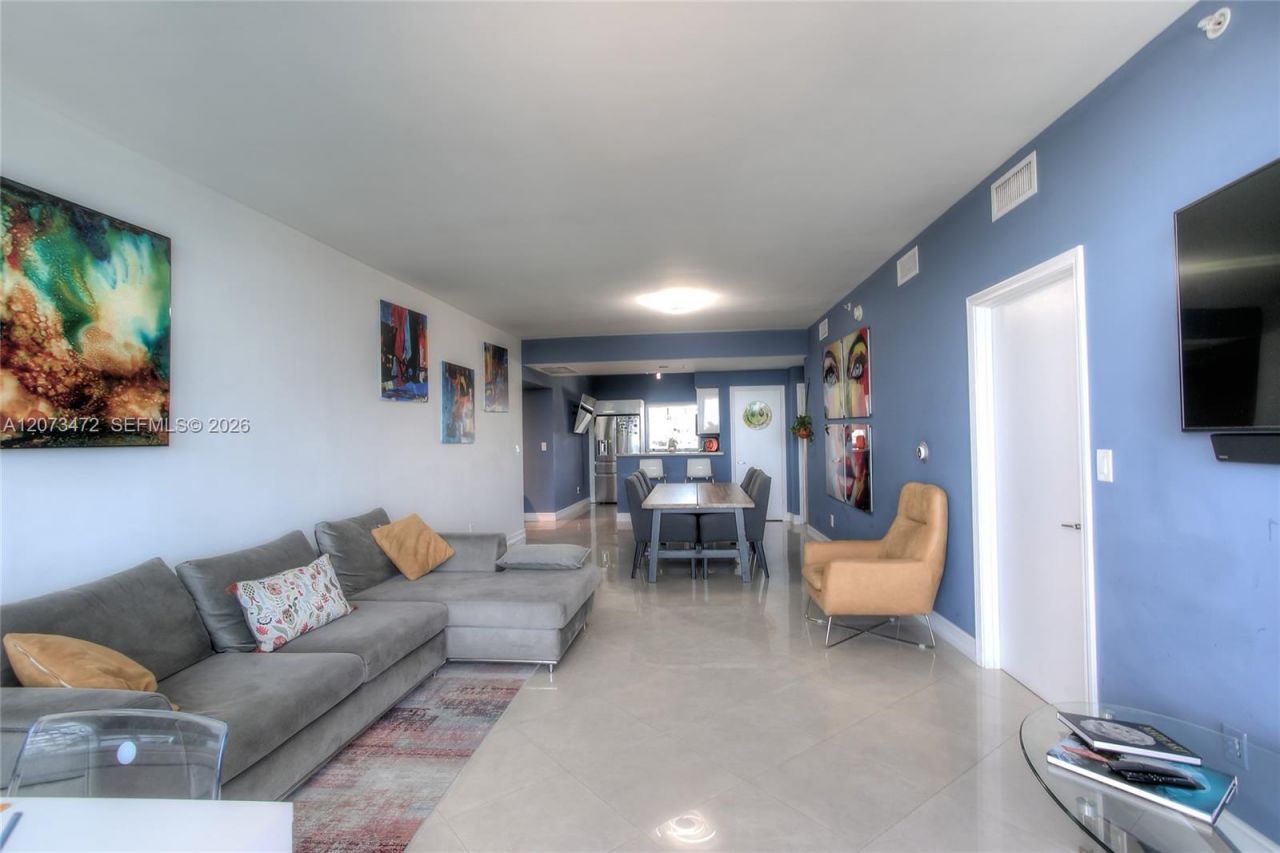 601 NE 36th St , Unit 710, Miami, FL 33137 Photo