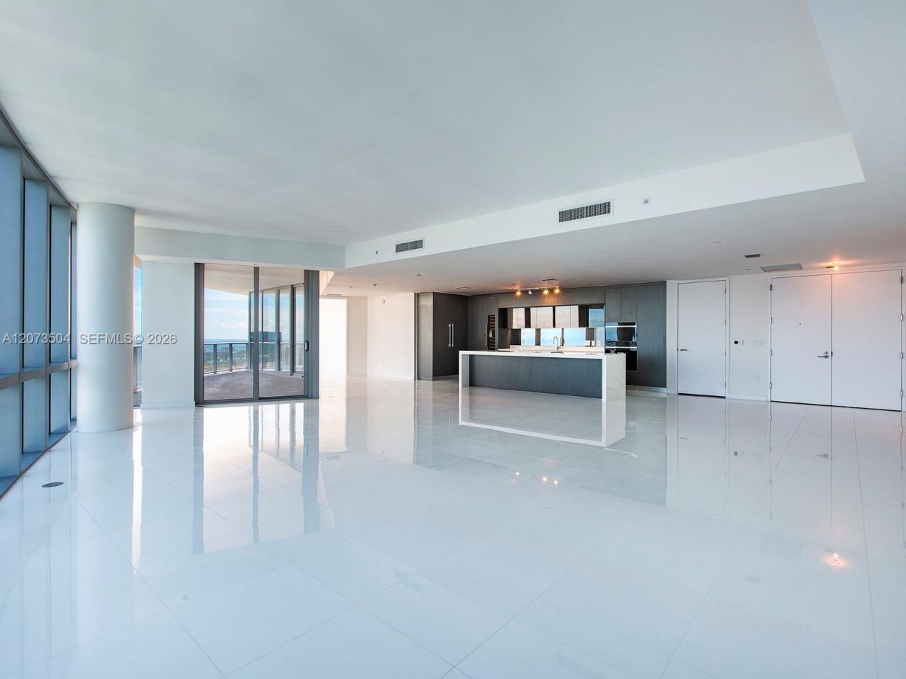 851 NE 1st Ave , Unit PH5011, Miami, FL 33132 Photo