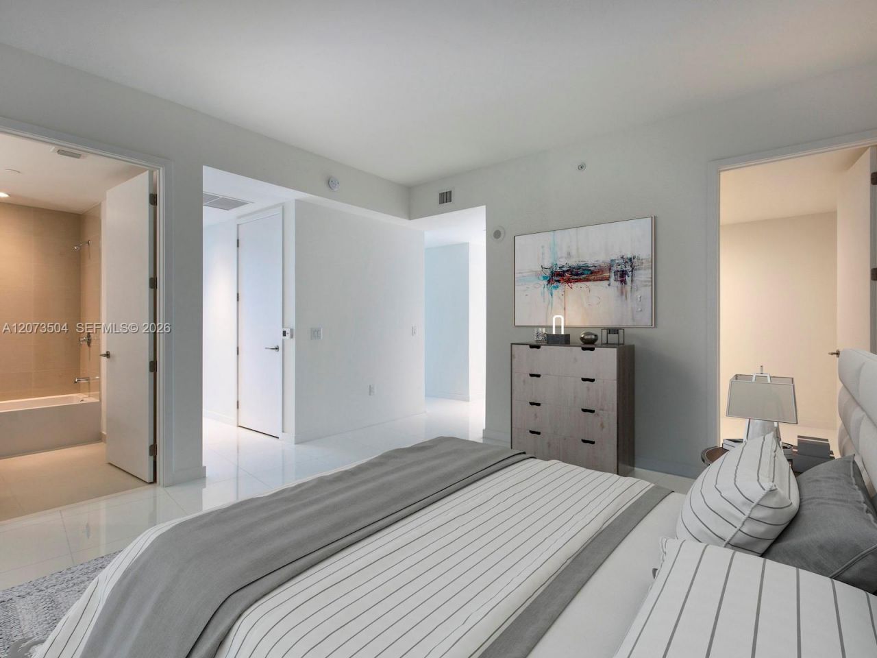 851 NE 1st Ave , Unit PH5011, Miami, FL 33132 Photo
