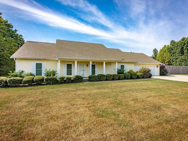 31 Ridgefield Drive, Ward, AR 72176