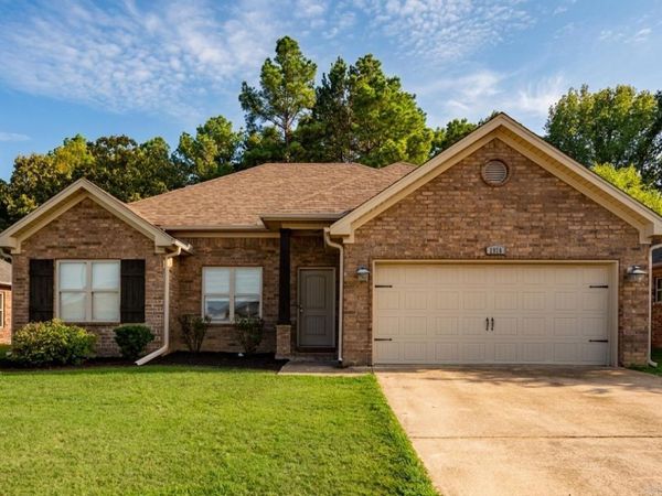 1375 Acuff Lane , Conway, AR 72034