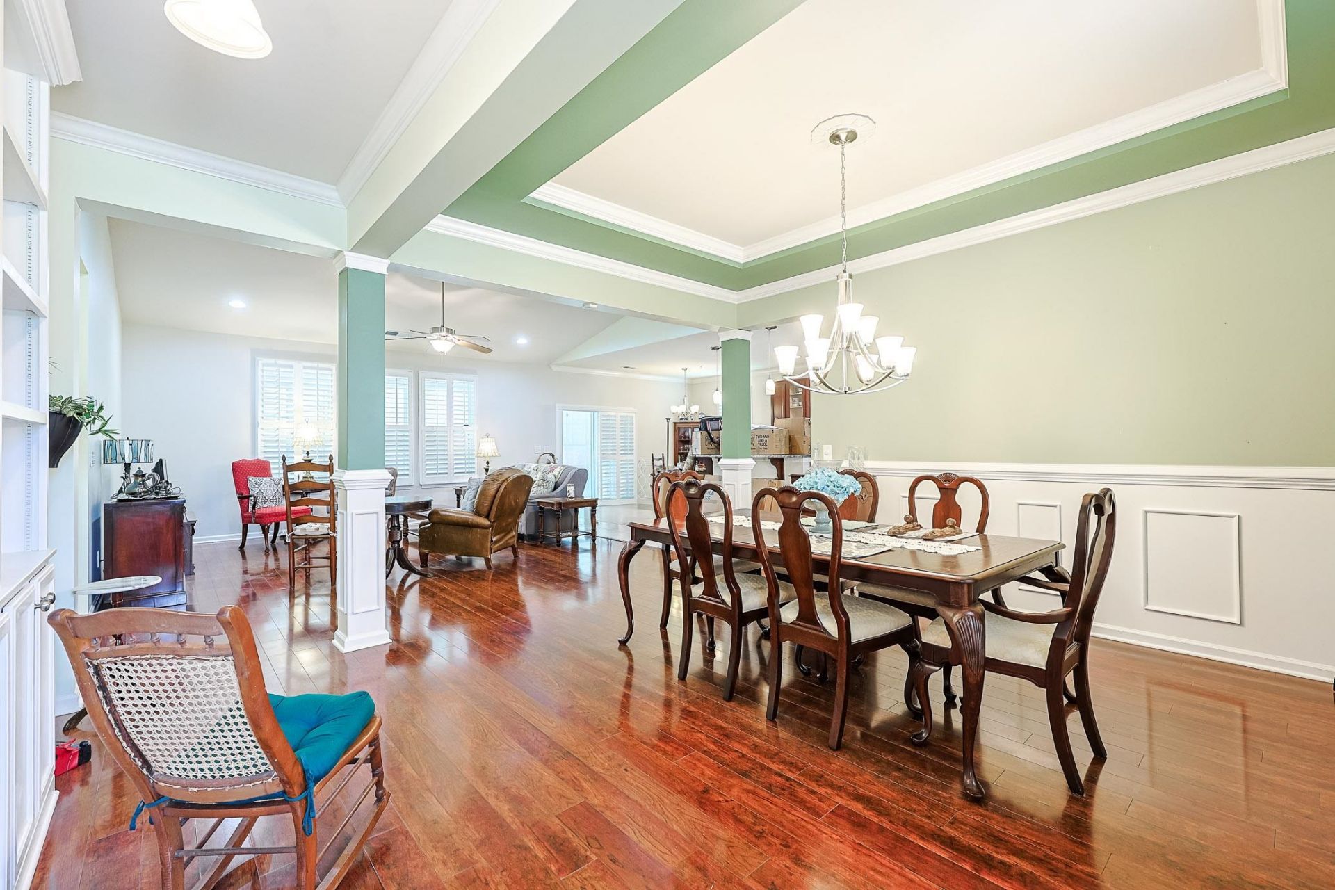 645 Lafayette Park Dr. Photo 8