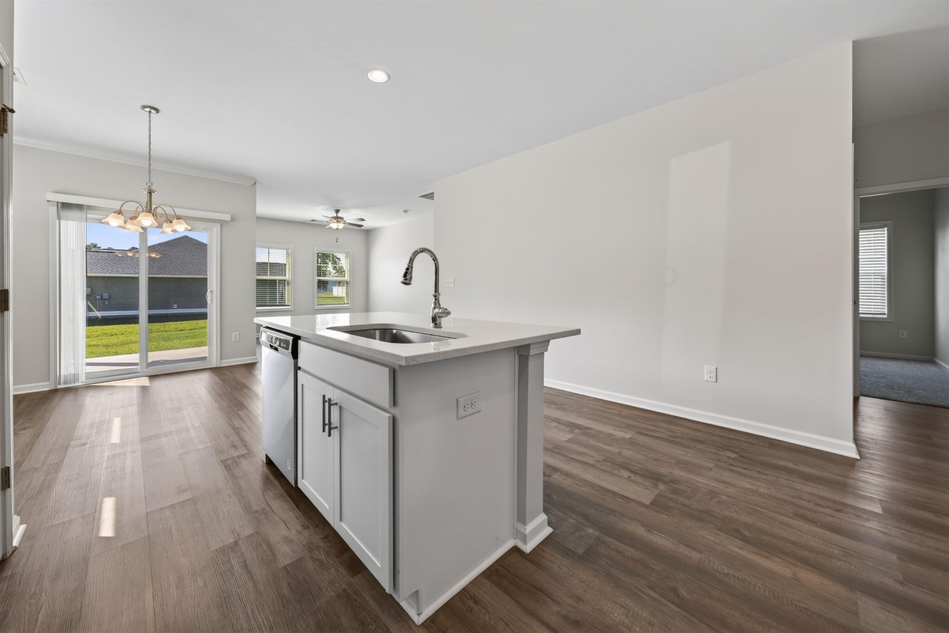 4208 Danby Lane Photo 14