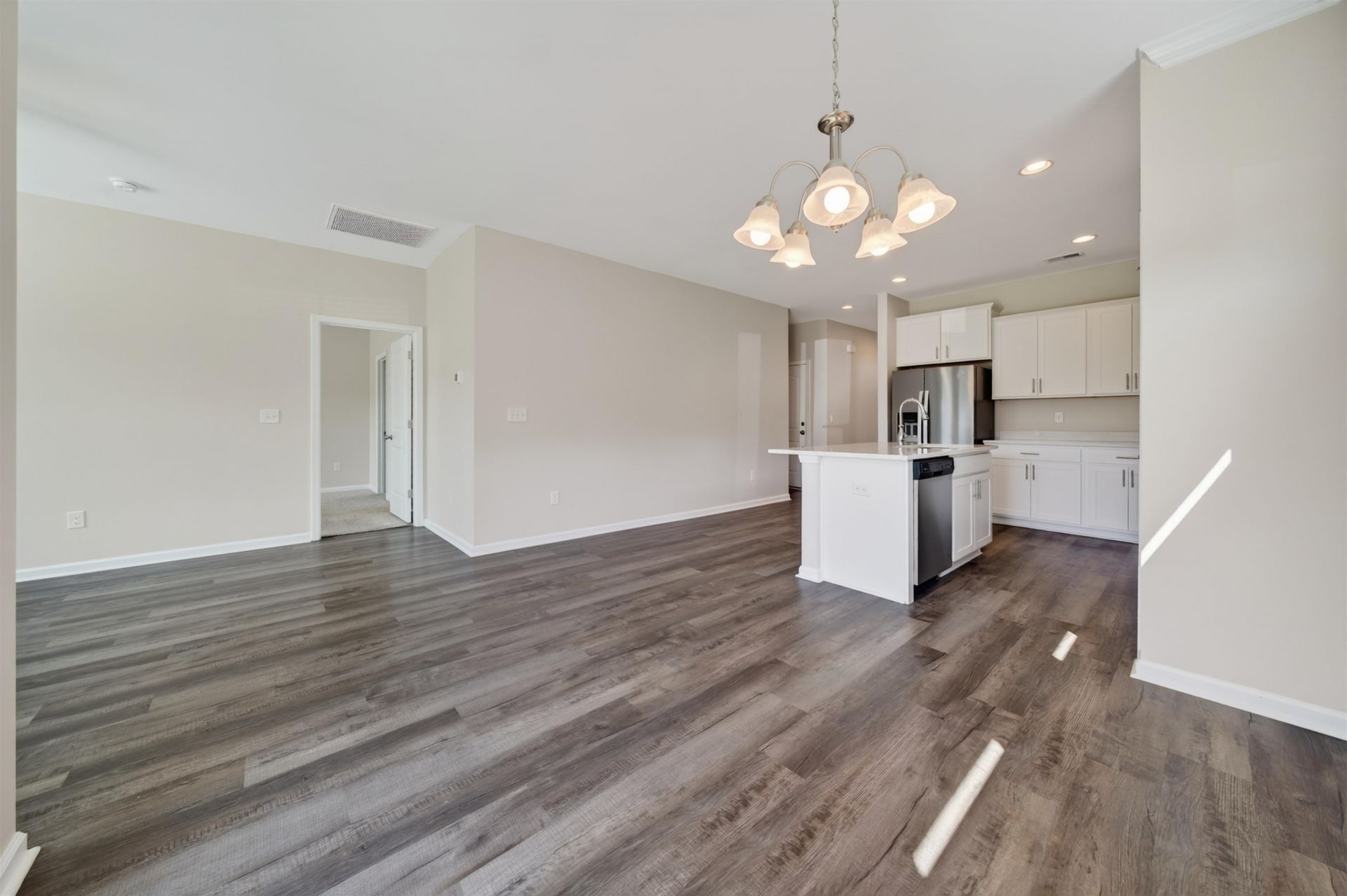 4208 Danby Lane Photo 16