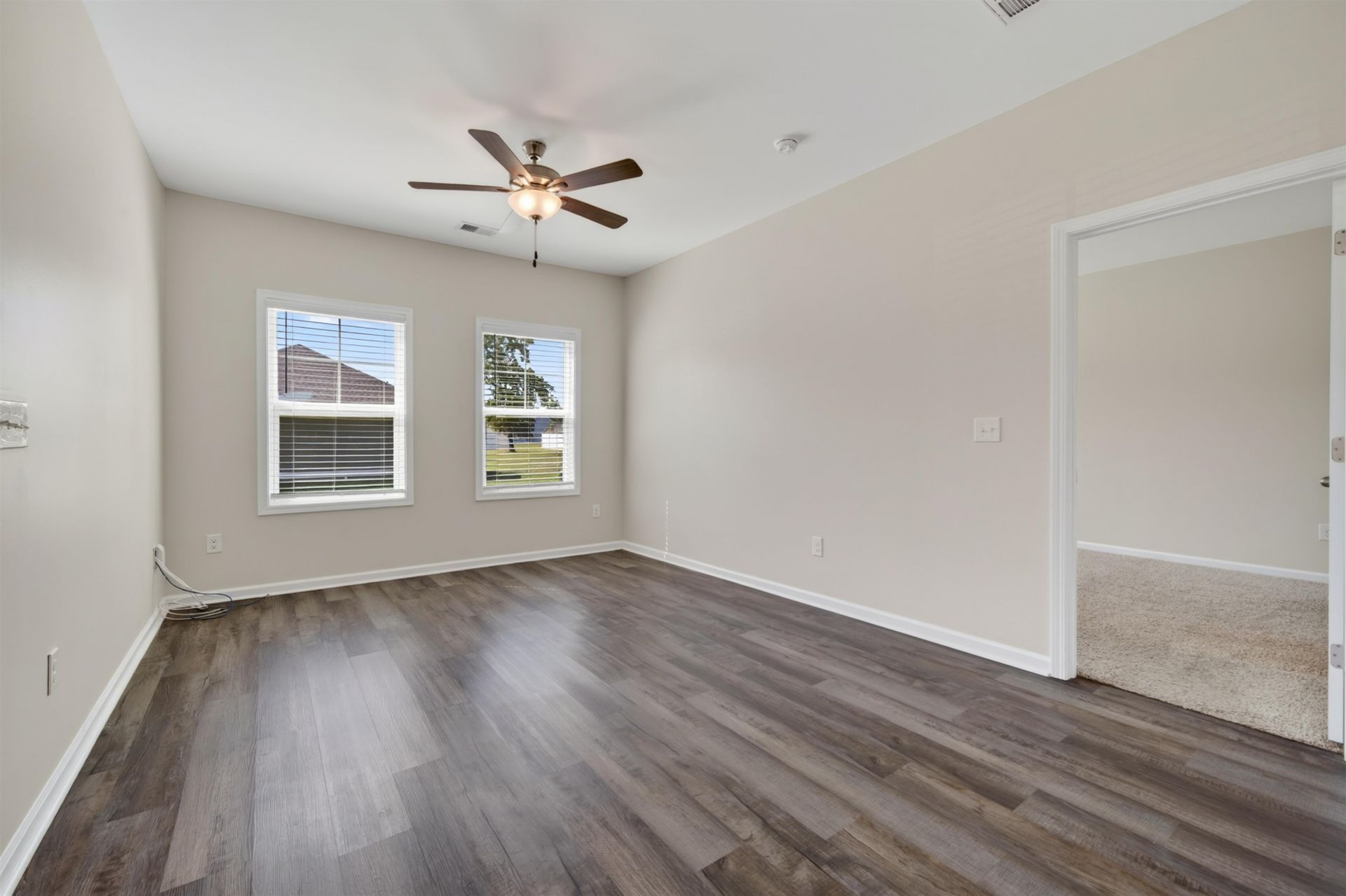 4208 Danby Lane Photo 29