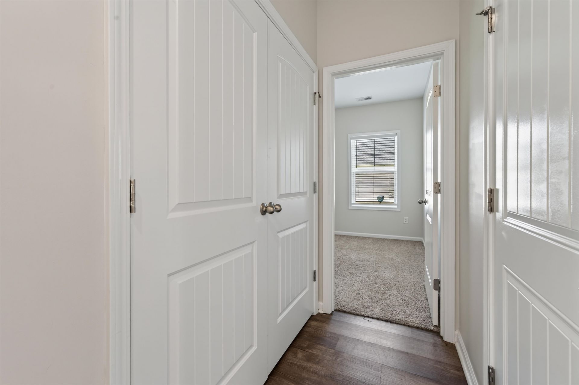 4208 Danby Lane Photo 36