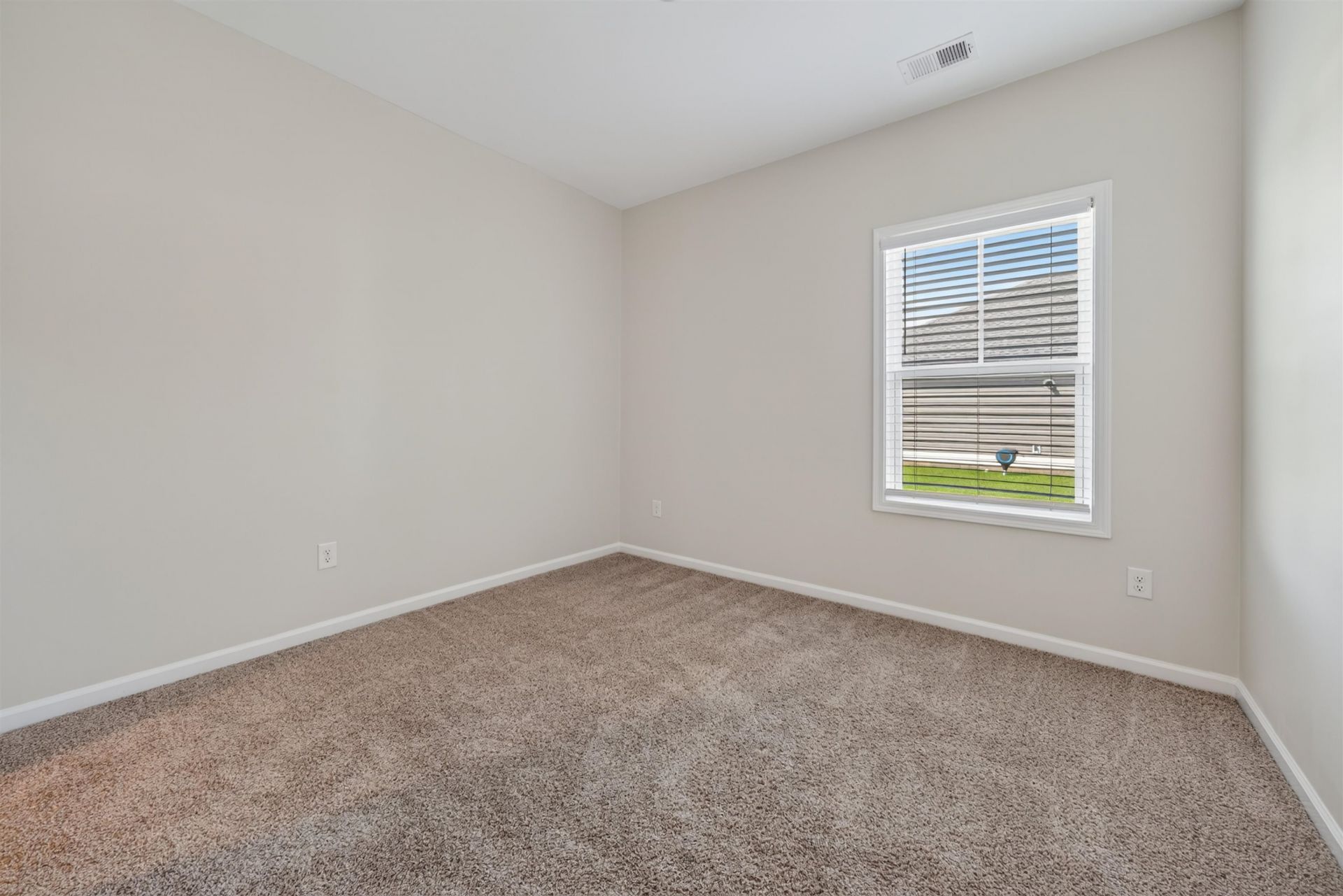 4208 Danby Lane Photo 38