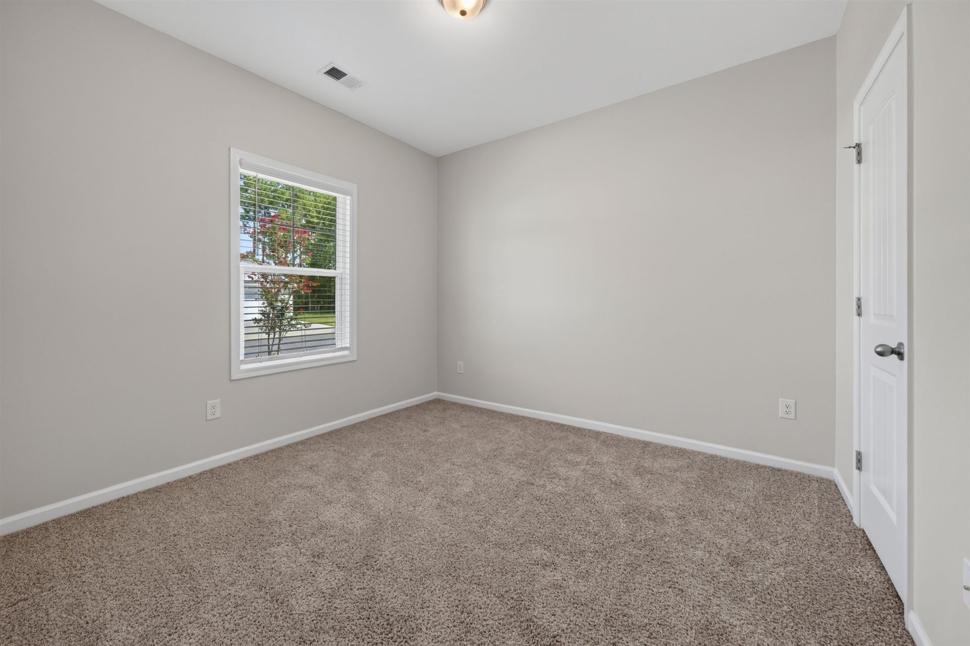 4208 Danby Lane Photo 41