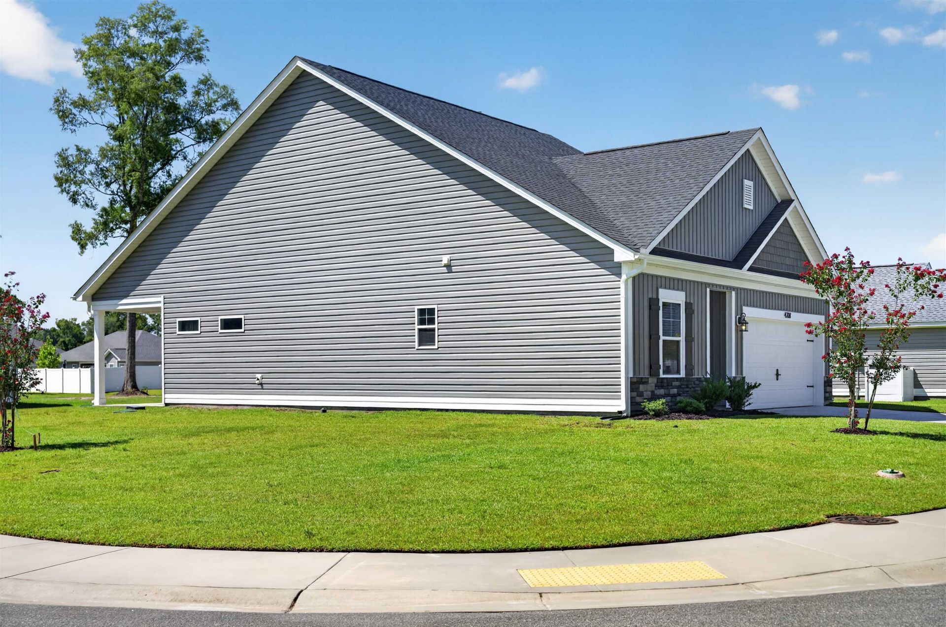 4208 Danby Lane Photo 50