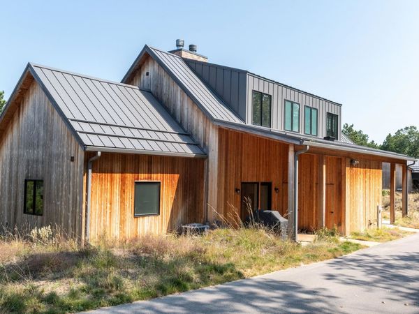 512 Glacial Lake Trail, Nekoosa, WI 54457