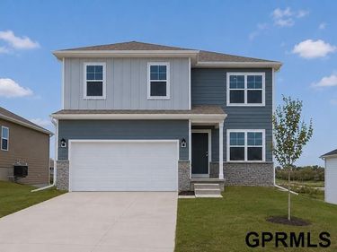 8511 S 185th Street, Gretna, NE 68136