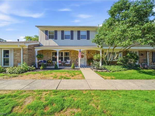 2137 Beechtree Drive , Uniontown, OH 44685