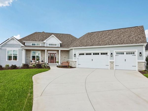 W358N6309 Ennis ROAD, Oconomowoc, WI 53066