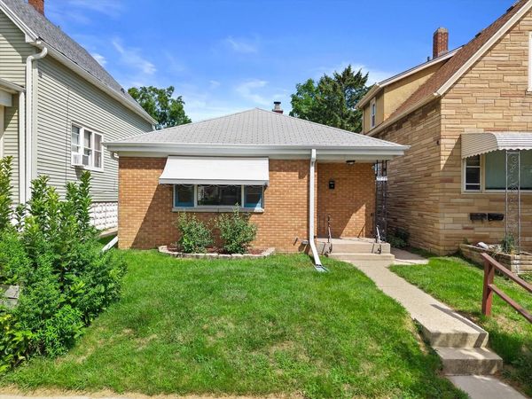3948 E Underwood AVENUE, Cudahy, WI 53110