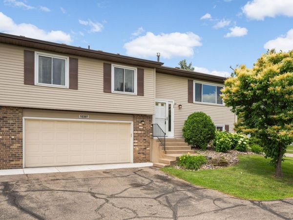 10397 Juniper Lane , Eden Prairie, MN 55347