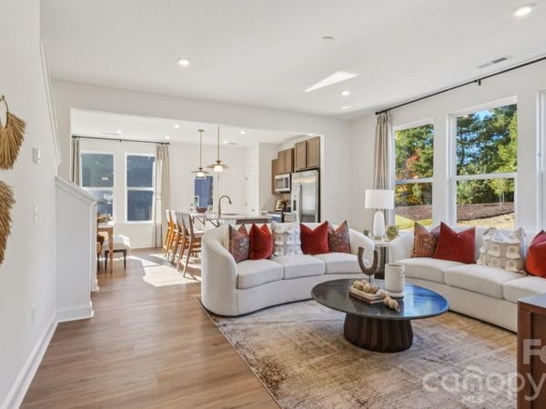 7603 Ethora Way , Charlotte, NC 28216