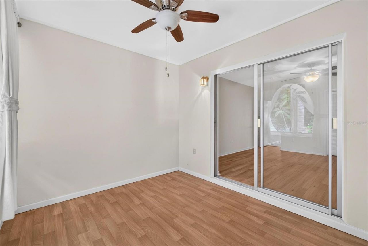 138 36th Avenue N, Unit 208 W, Saint Petersburg, FL 33704 Photo