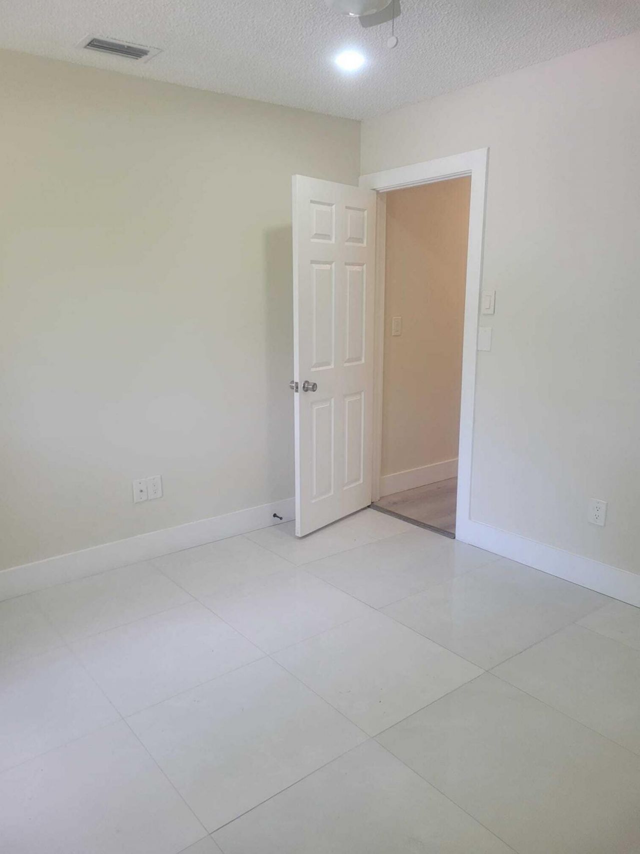 5337 NW 5th Street, Delray Beach, FL 33445 Photo