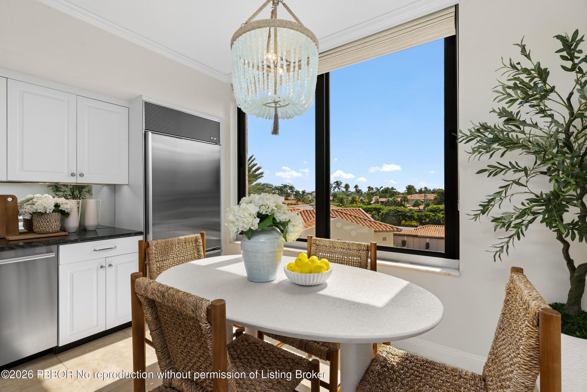 200 Bradley Place, Unit 301, Palm Beach, FL 33480 Photo