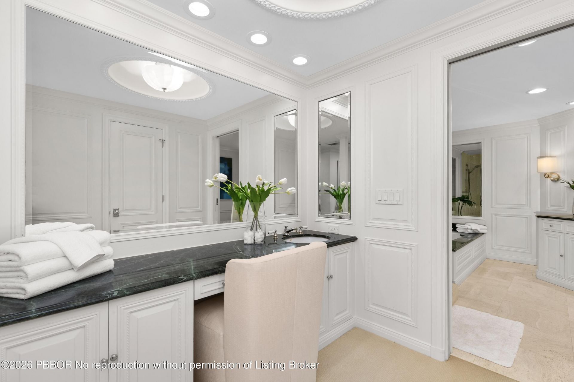 200 Bradley Place, Unit 301, Palm Beach, FL 33480 Photo