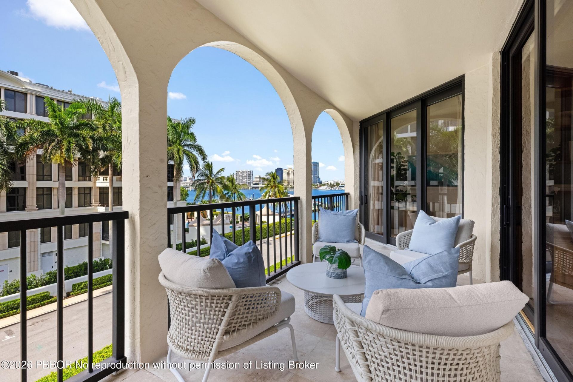 200 Bradley Place, Unit 301, Palm Beach, FL 33480 Photo