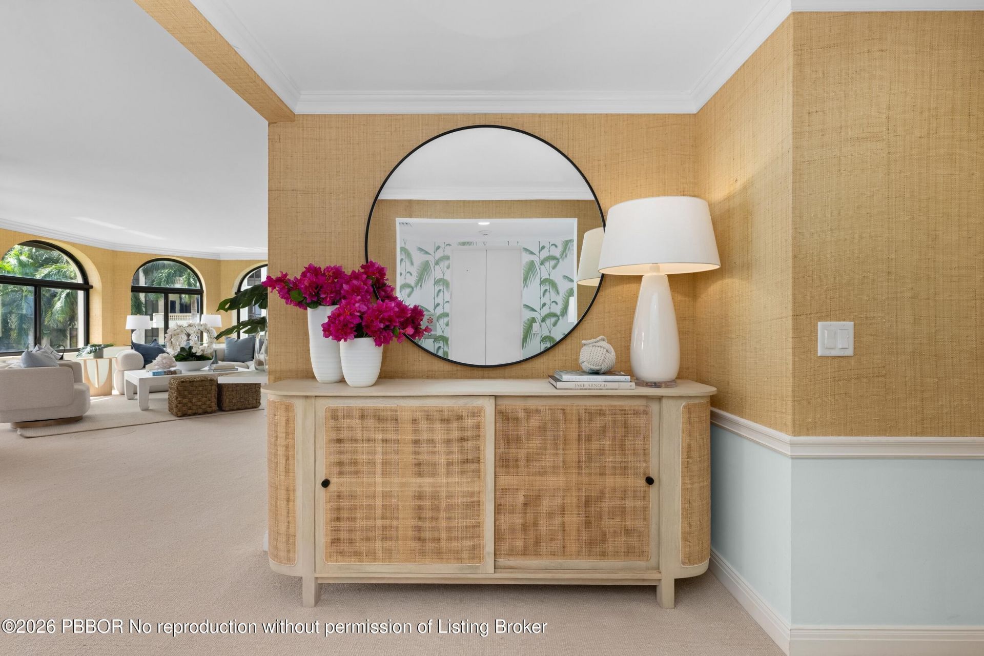 200 Bradley Place, Unit 301, Palm Beach, FL 33480 Photo