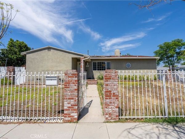 13655 Chase Street, Arleta, CA 91331
