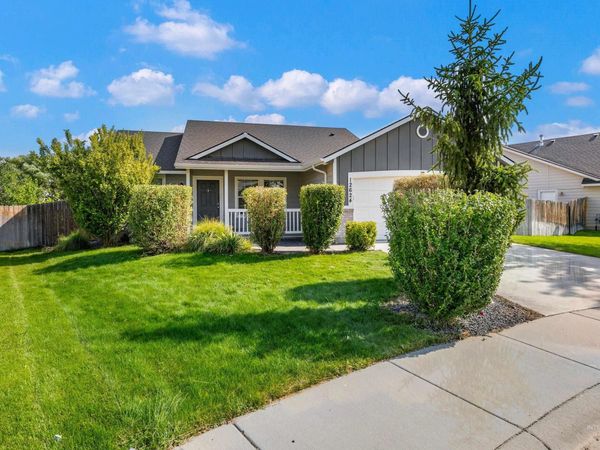12624 Algonquin St, Nampa, ID 83651
