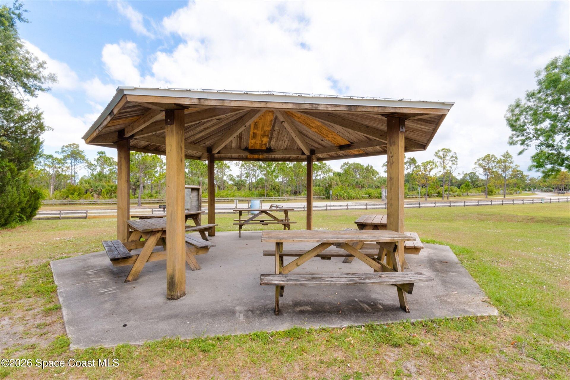 910 Brookshire Circle, Malabar, FL 32950 Photo