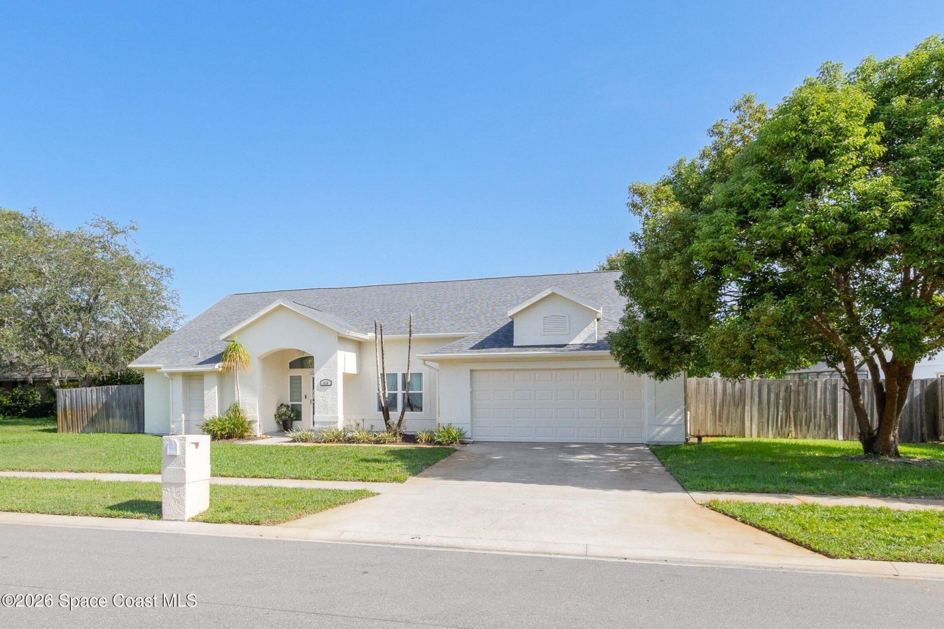 910 Brookshire Circle, Malabar, FL 32950 Photo