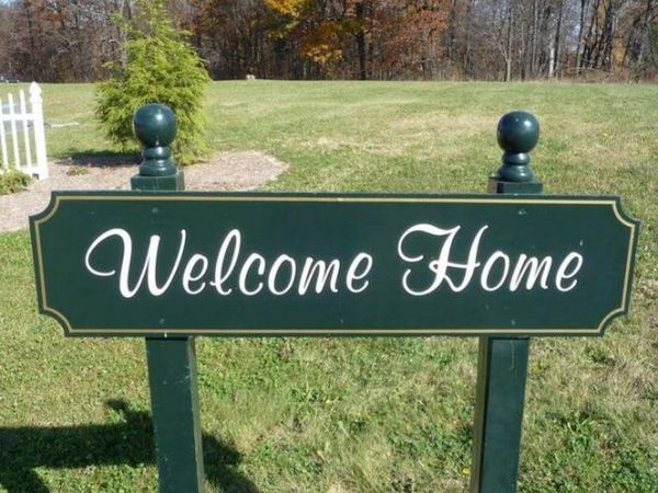 5076 Dickinson Court, St. Joseph, MI 49085