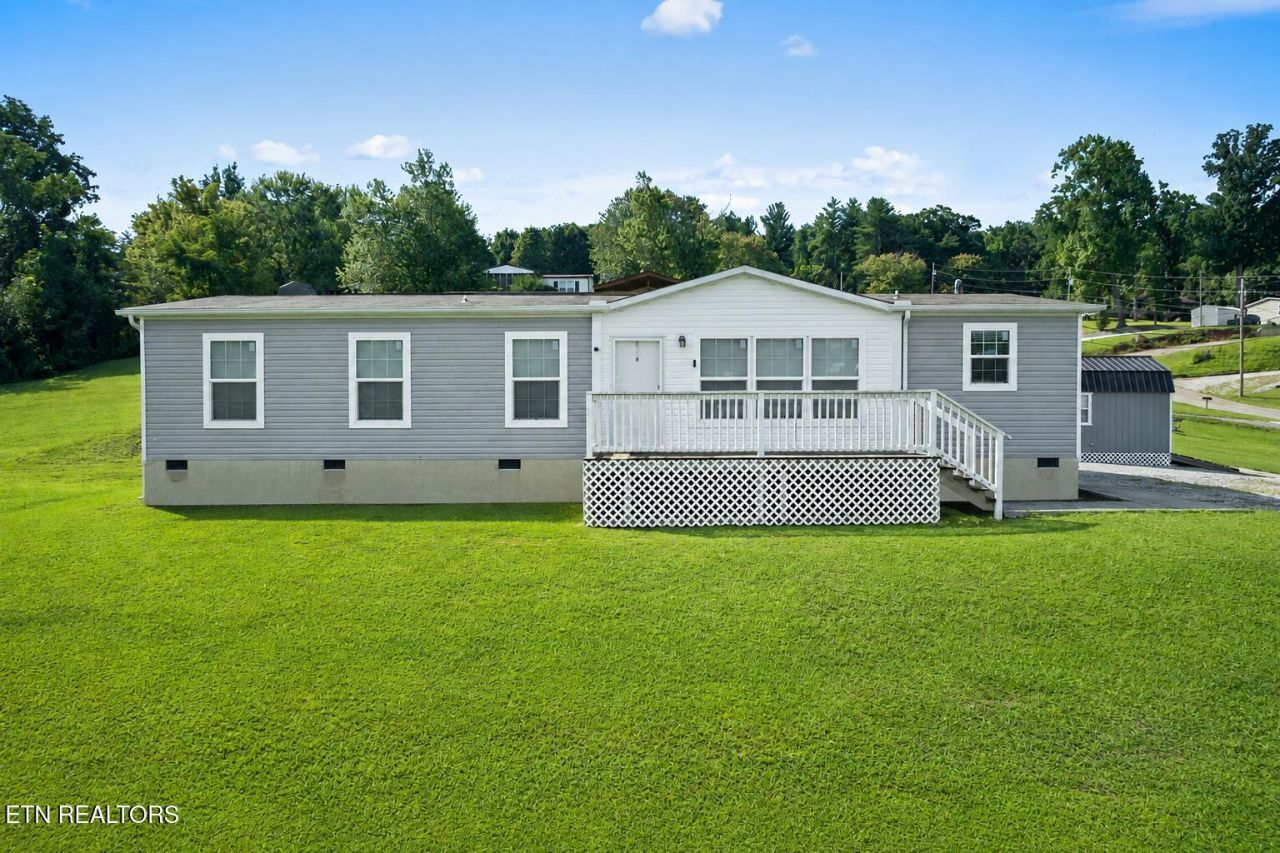 2840 Loveday Place, Kodak, TN 37764 Main Photo