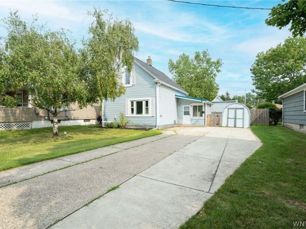 84 Chapel Avenue , Buffalo, NY 14225