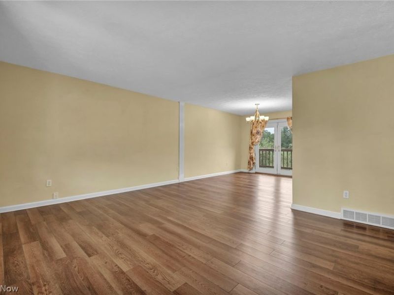 2661 Eaver Street NW, Uniontown, OH 44685 Photo 7