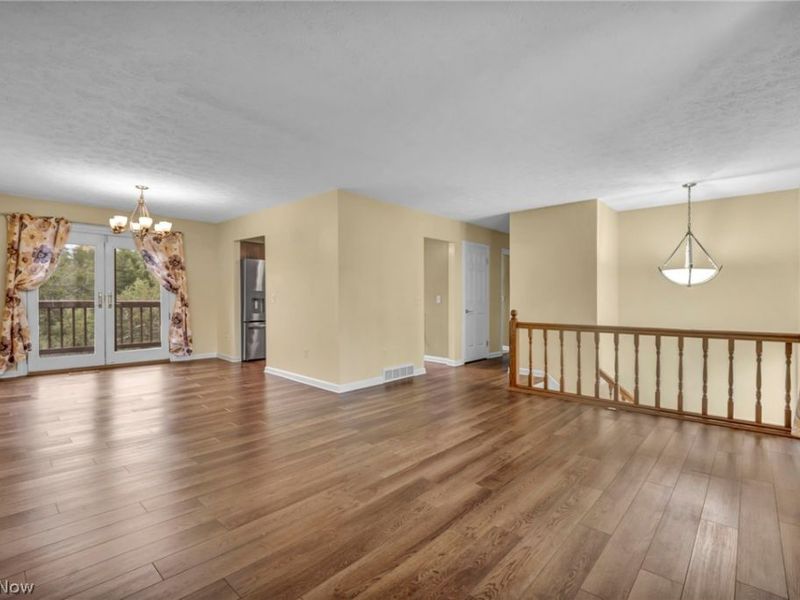 2661 Eaver Street NW, Uniontown, OH 44685 Photo 8
