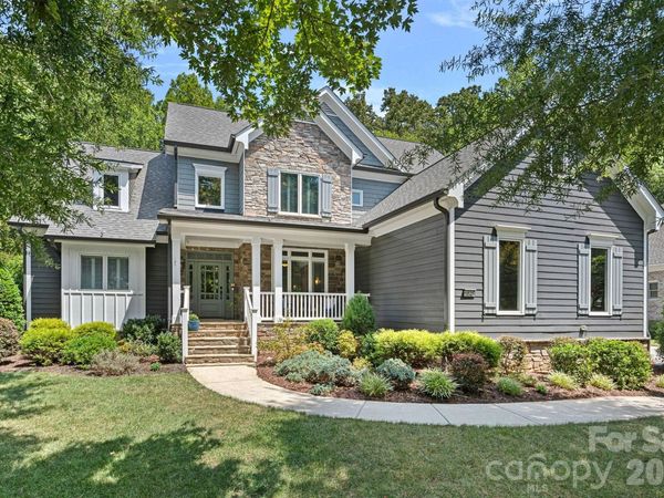 18525 Rollingdale Lane, Davidson, NC 28036