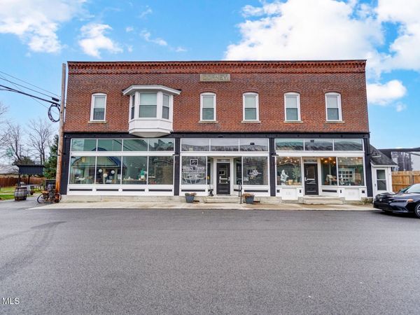 105 E Liberty Street , Arlington, OH 45814