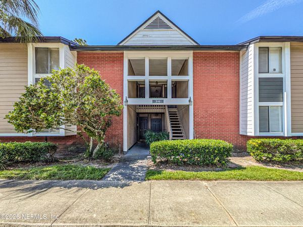 8880 OLD KINGS Road S, Unit 4, Jacksonville, FL 32257