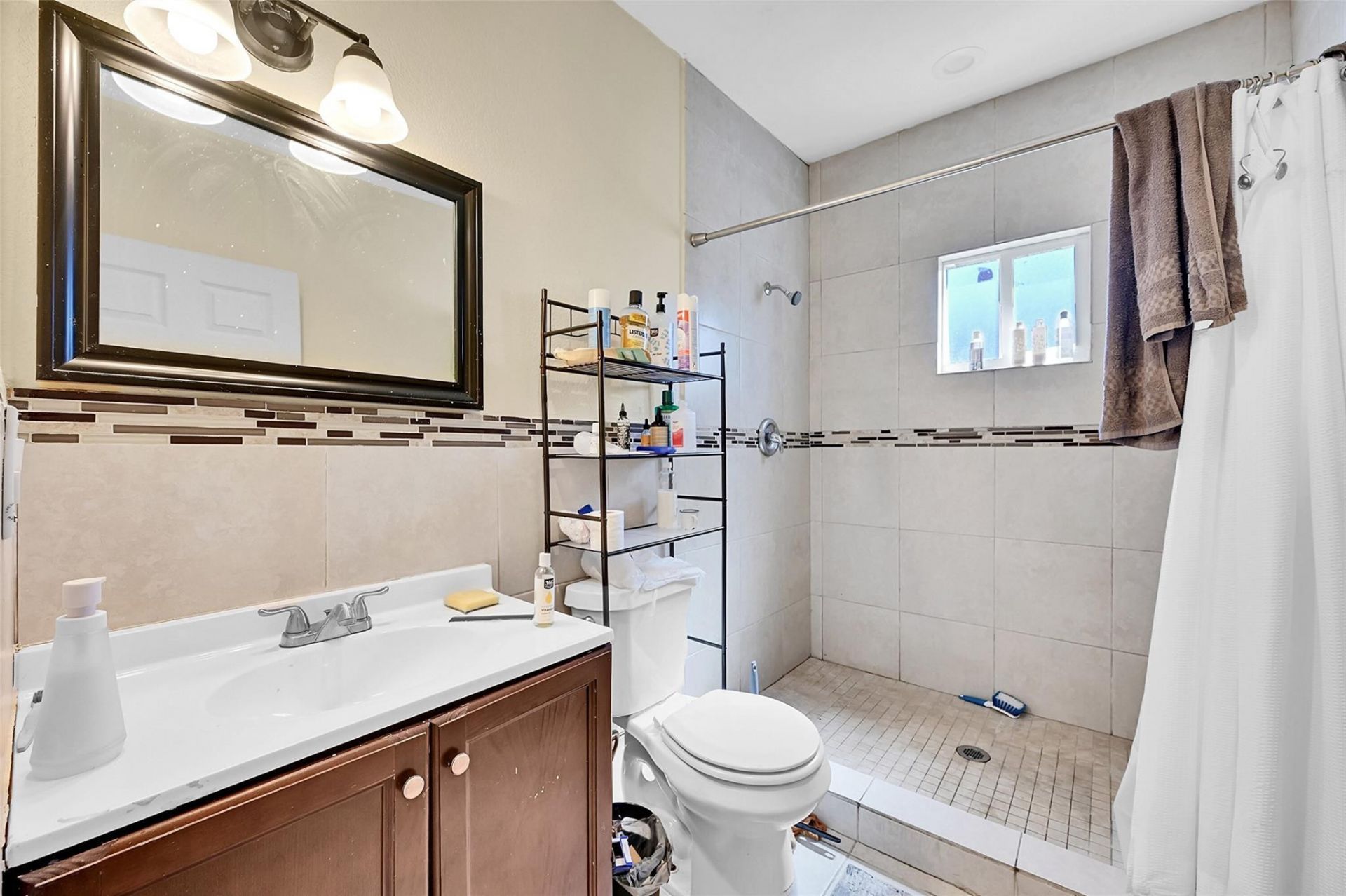 526 NW 15th Way, Fort Lauderdale, FL 33311 Photo