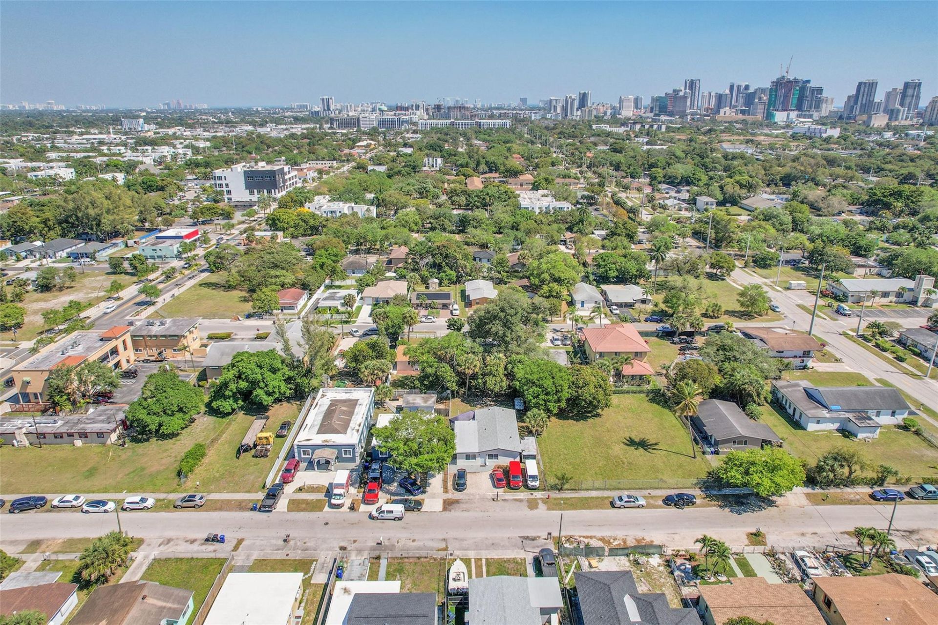 526 NW 15th Way, Fort Lauderdale, FL 33311 Photo
