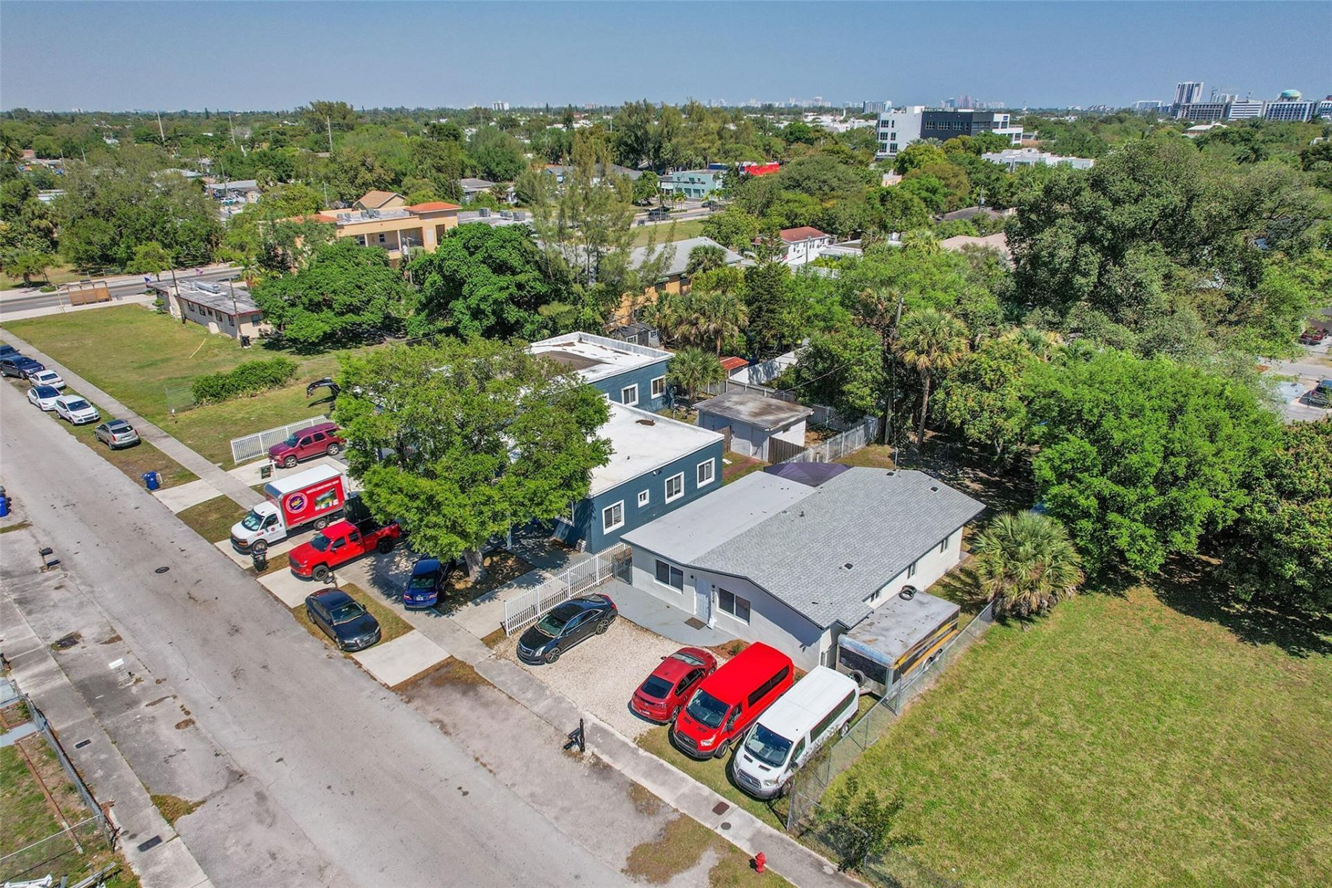 526 NW 15th Way, Fort Lauderdale, FL 33311 Photo
